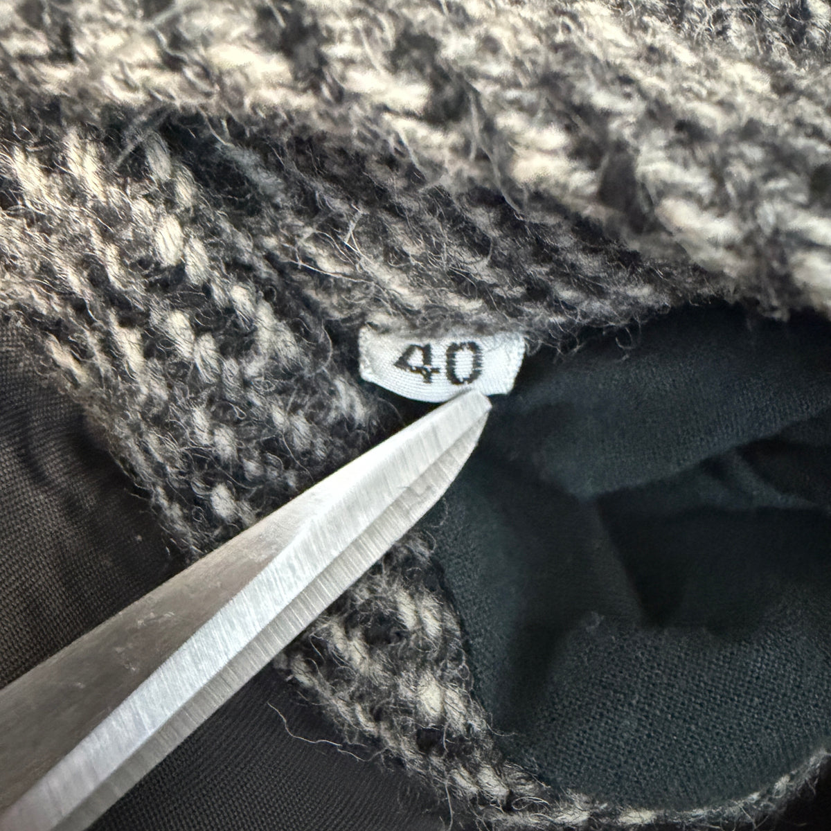 VNTG Burberry (40 / L) Tweed Wool Gray Raglan Sleeve Jacket