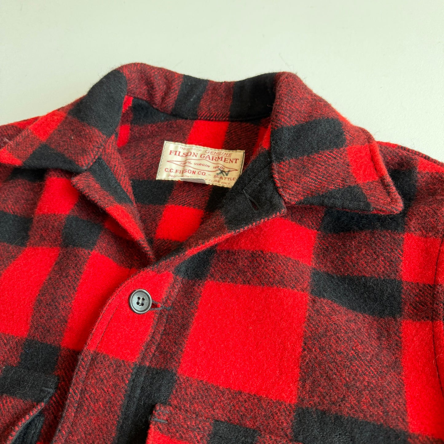 VNTG Filson (40R / M) Buffalo Plaid Wool Mackinaw Cruiser Jacket