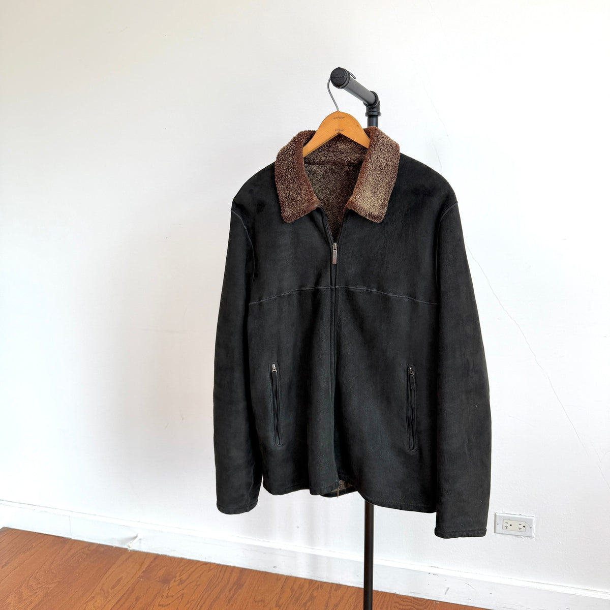Burberry London (52) Lamb Shearling Suede Leather Black/Bronze Jacket