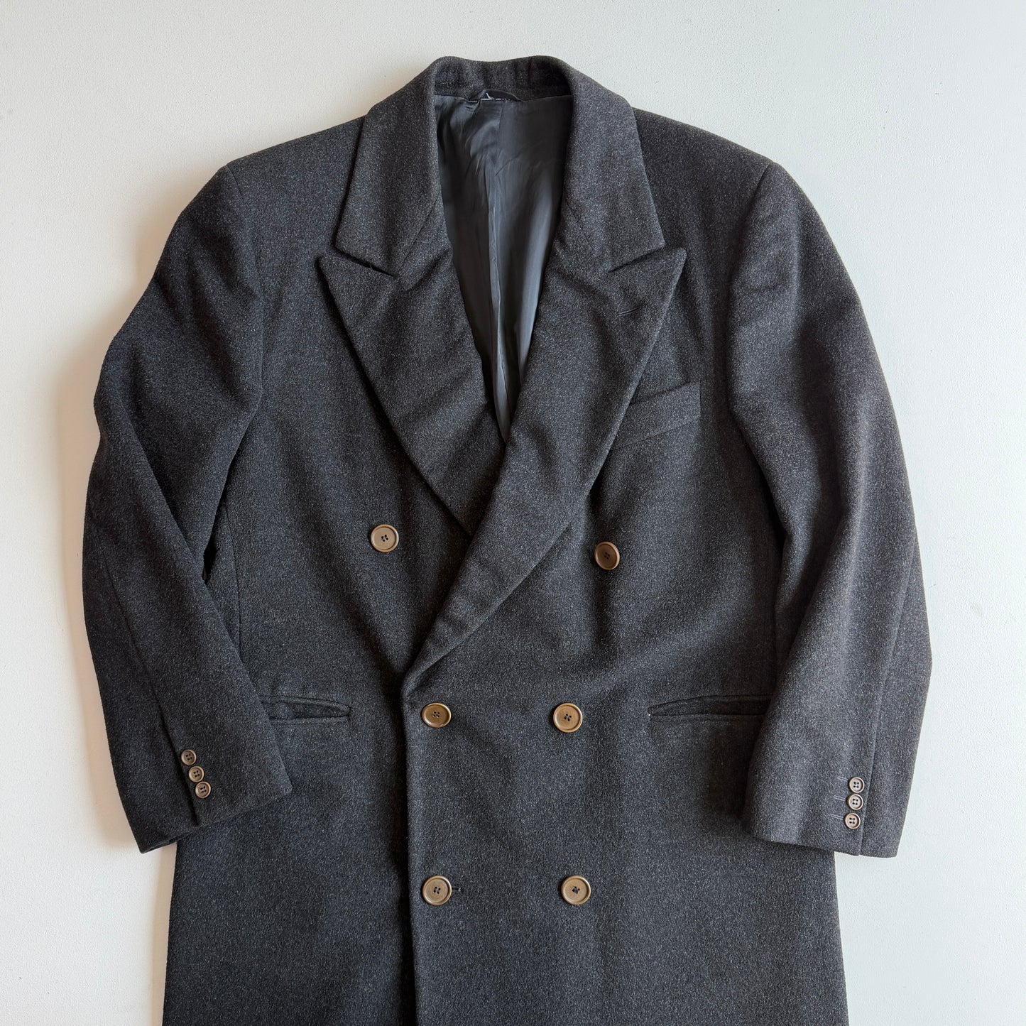 VNTG Giorgio Armani (42 / 52) 100% Cashmere Double Breast Overcoat