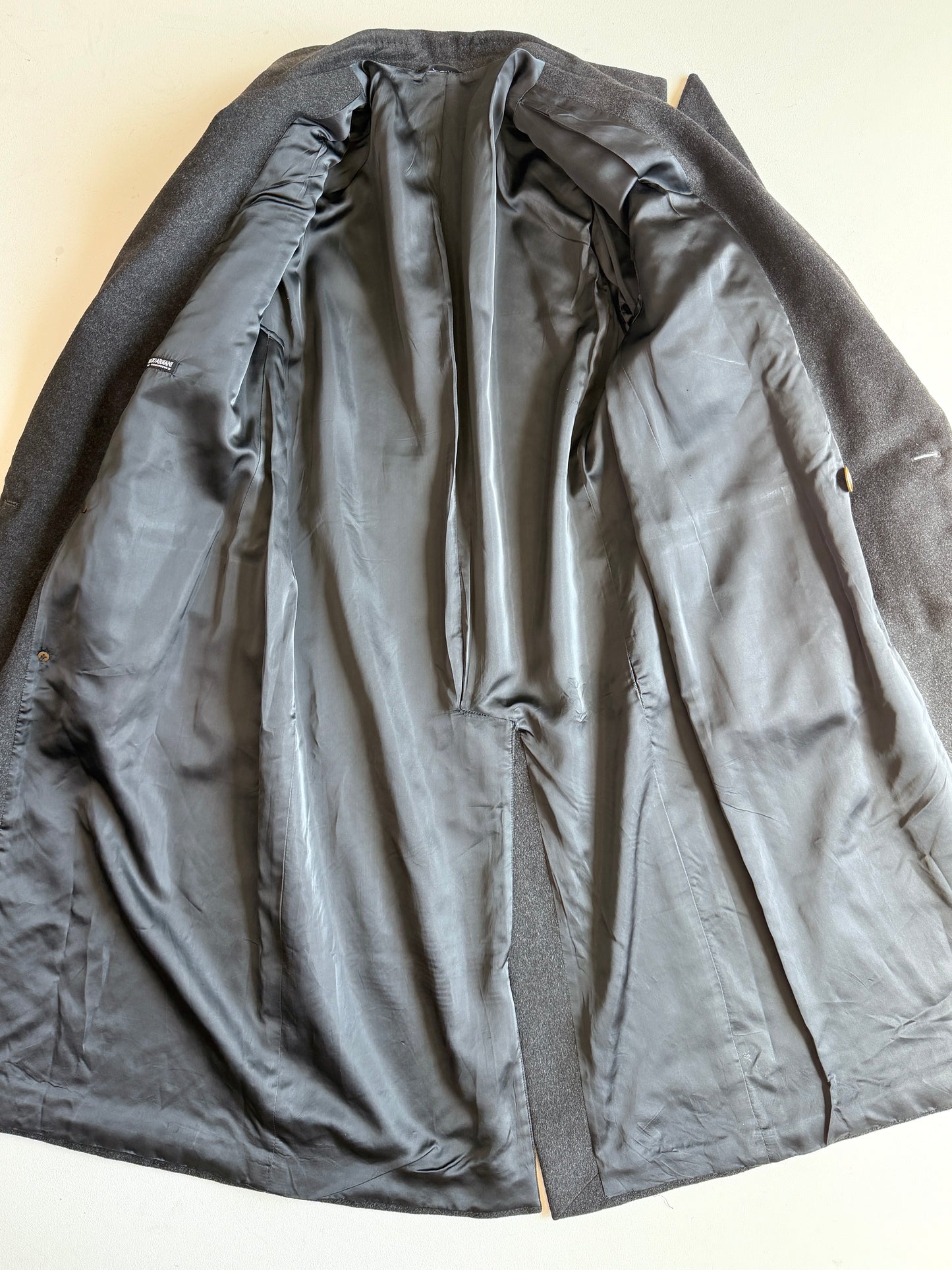 VNTG Giorgio Armani (42 / 52) 100% Cashmere Double Breast Overcoat