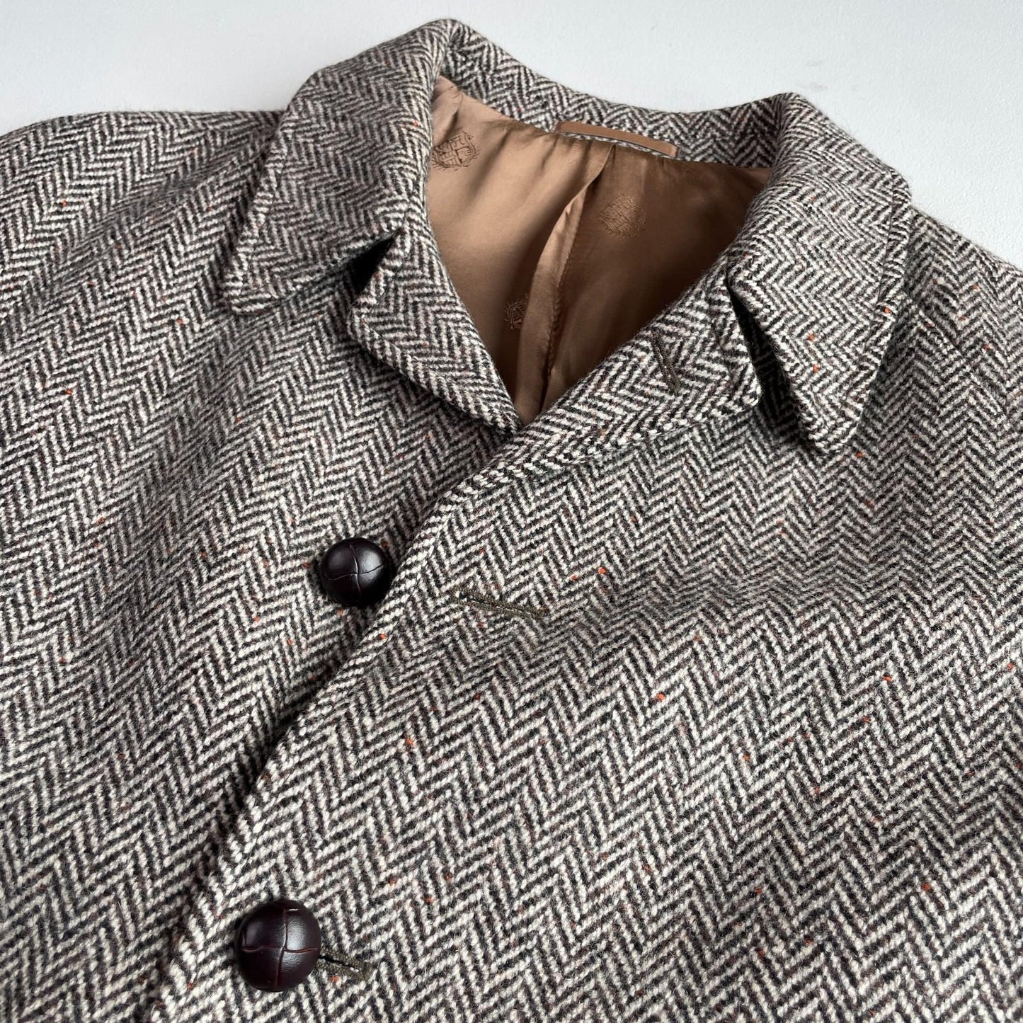 VNTG Crombie (42R) Wool Donegal Herringbone Tweed Flecked Balmacaan Overcoat