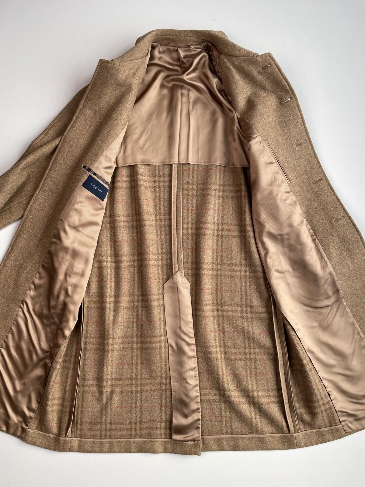 Burberry (42R) 100% Wool Camel Color Balmacaan Ragan Sleeve Over Top Coat