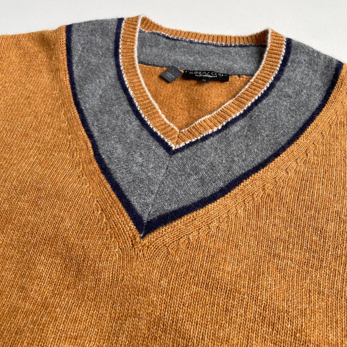Phineas Cole by Paul Stuart (XL) Burnt Orange 100% Wool Cricket V-Neck Sweater