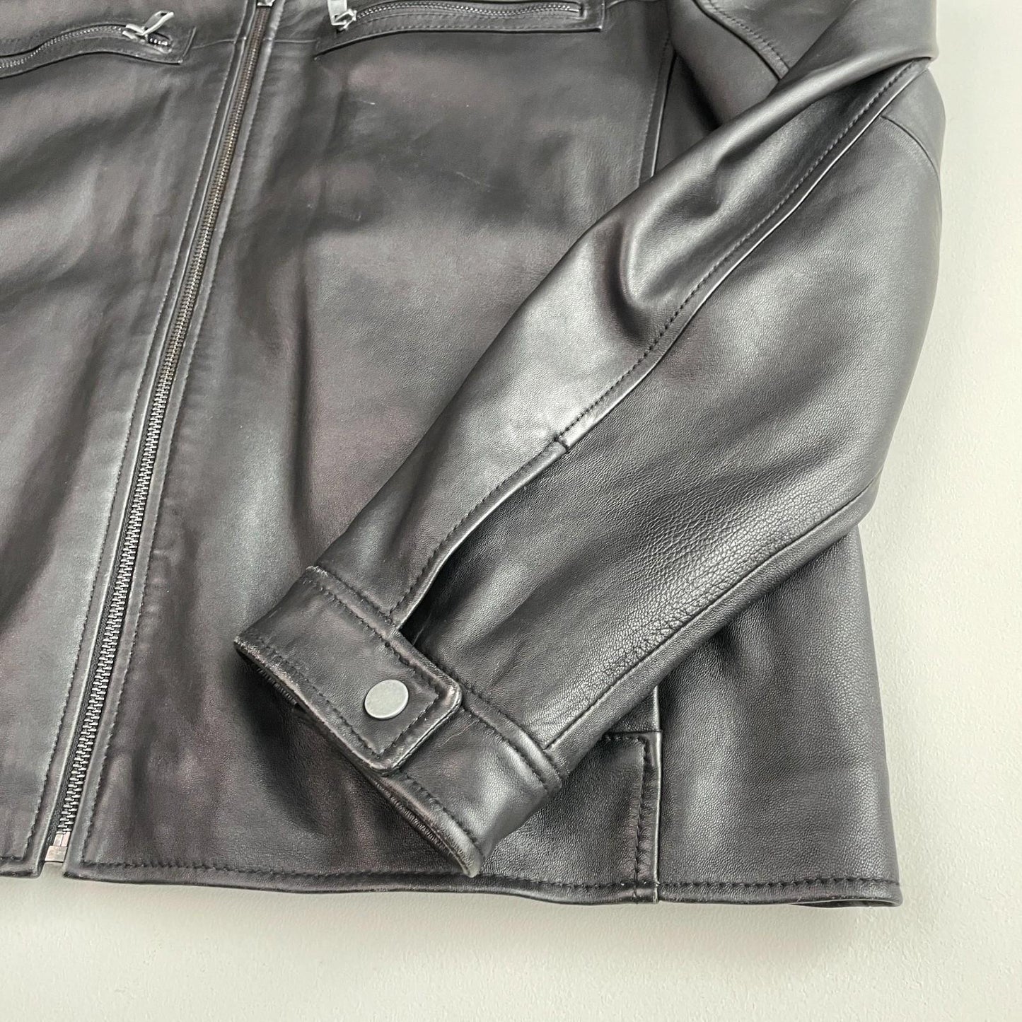 Barneys New York (XL) Black Leather Cafe Racer Motorcycle Jacket