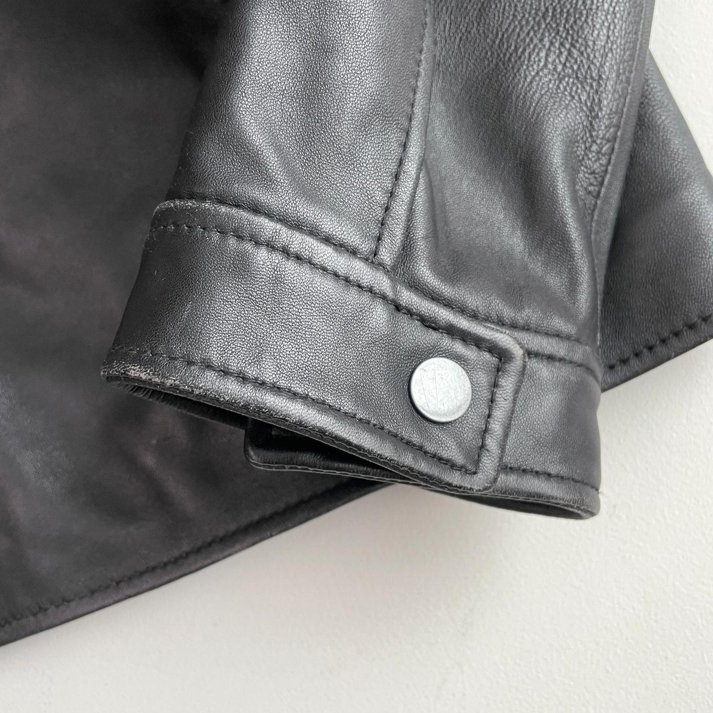 Barneys New York (XL) Black Leather Cafe Racer Motorcycle Jacket