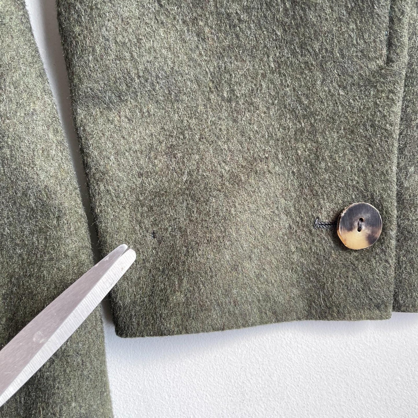 VNTG Paul Stuart (44L) Moss Green Flannel Wool Patch Pocket Country Sports Coat