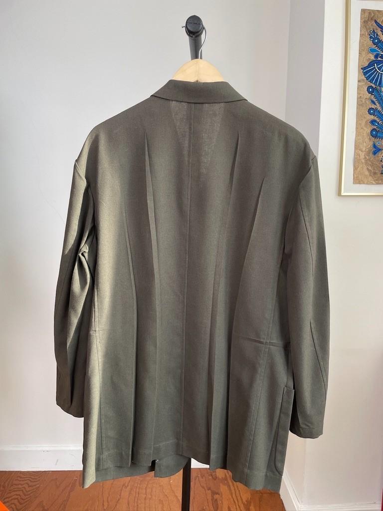VNTG Issey Miyake (M /L) 100% Wool Military Green Pleated Chore Coat