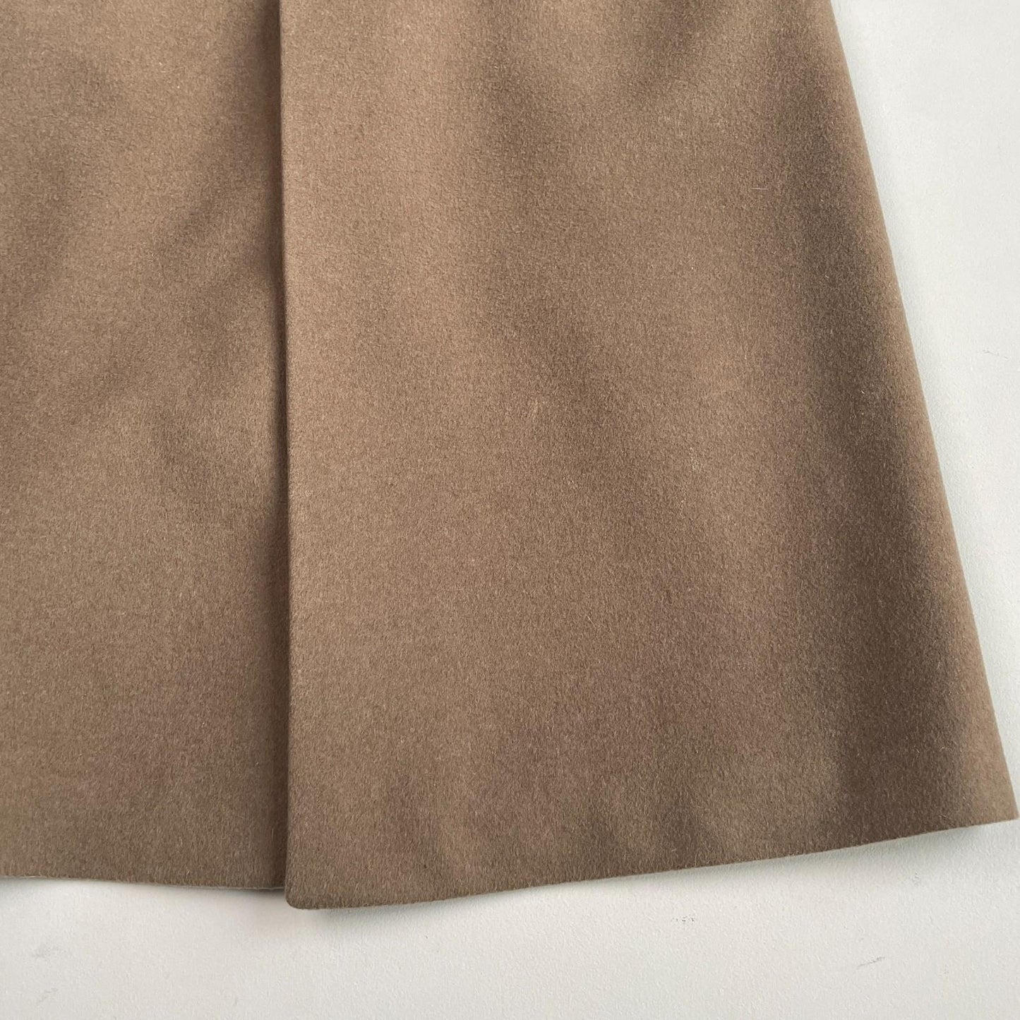 Saks Fifth Avenue (44) Wool Cashmere Made In Italy Camel Color Top Over Coat