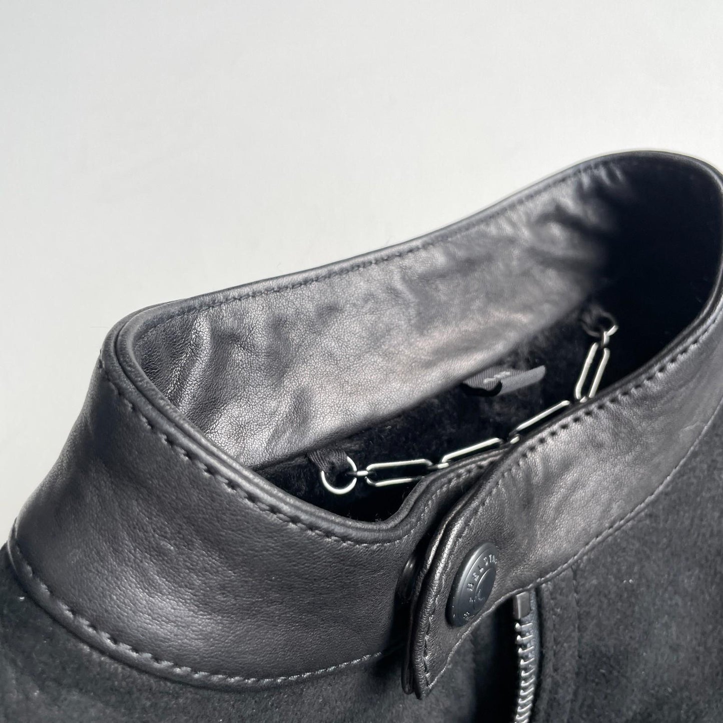 Belstaff (size 48 / M) Nubuck Leather Shearling Cafe Racer Black Jacket