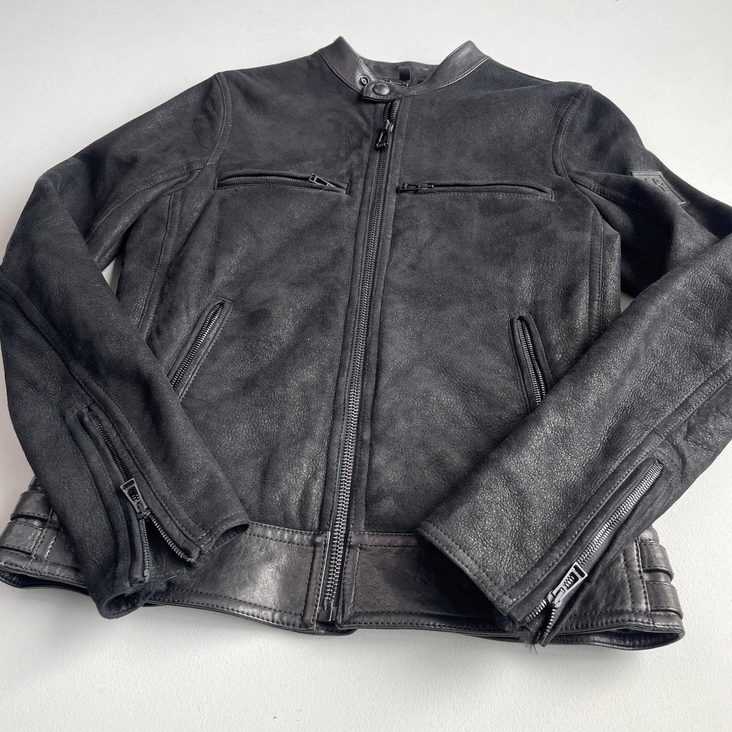 Belstaff (size 48 / M) Nubuck Leather Shearling Cafe Racer Black Jacket