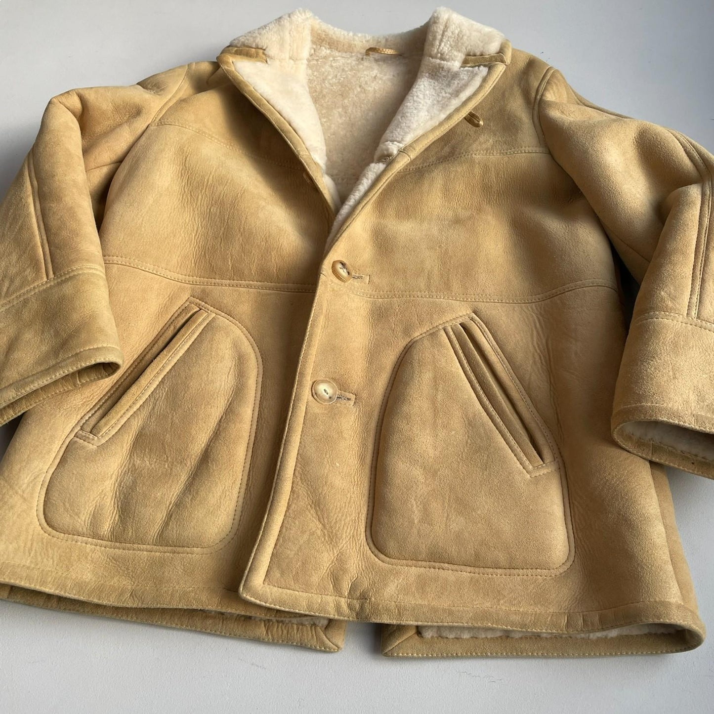 VNTG Knights Tailors (46 / XL) Genuine Leather Shearling Revere Collar Coat