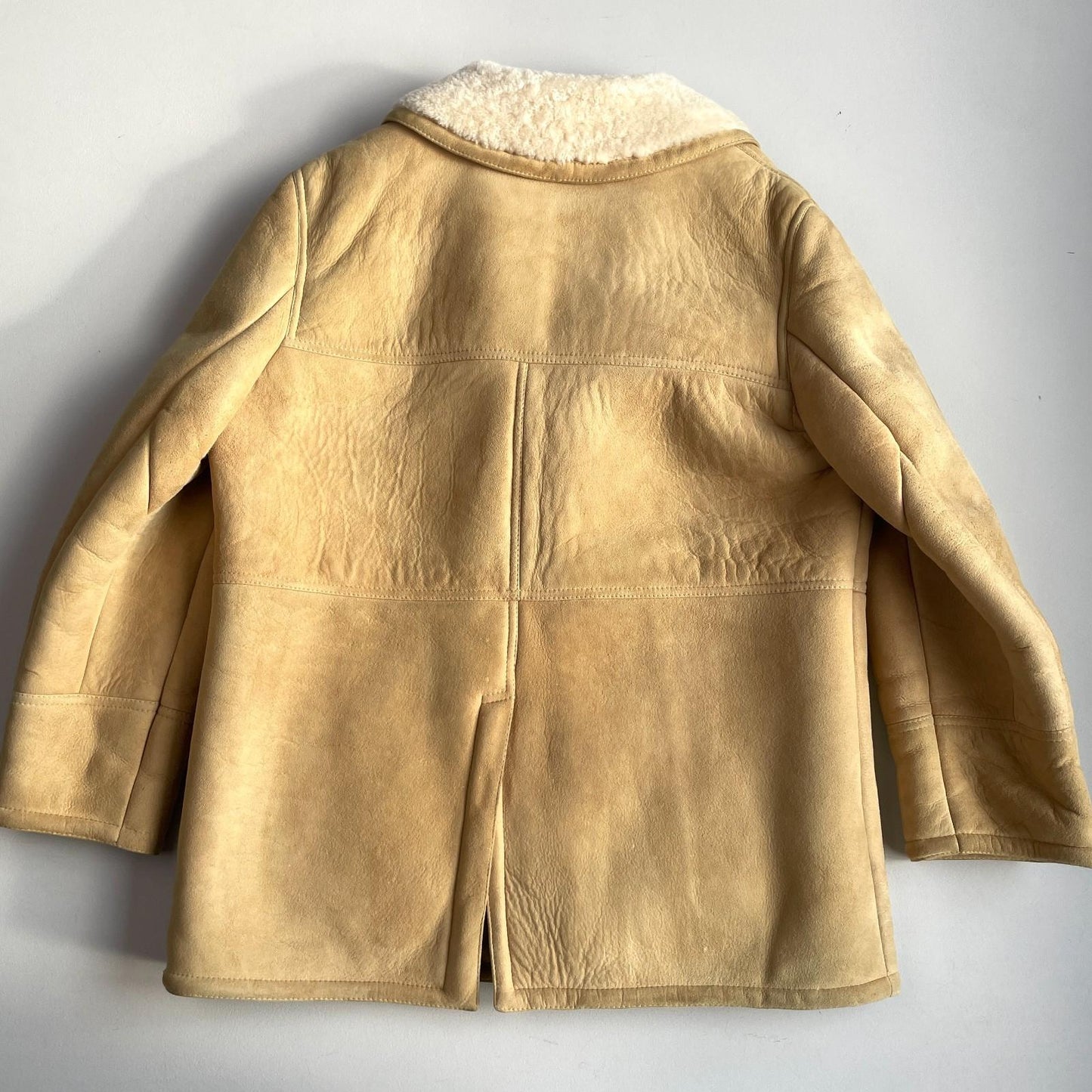 VNTG Knights Tailors (46 / XL) Genuine Leather Shearling Revere Collar Coat