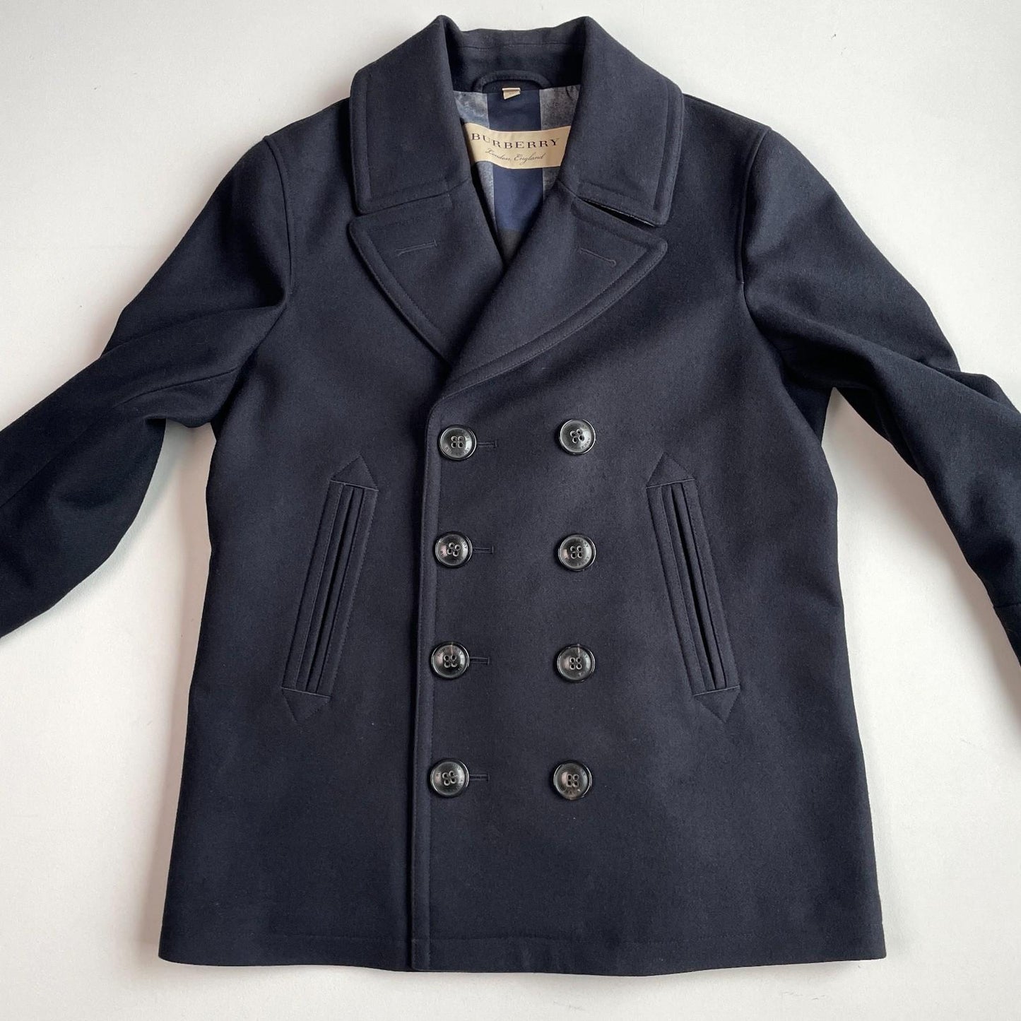 Burberry (XL)  Navy Blue Wool/Cashmere Gray Nova Check Peacoat