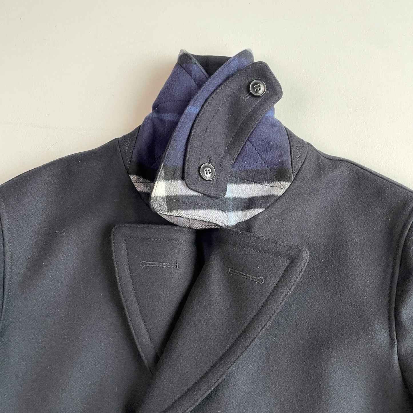 Burberry (XL)  Navy Blue Wool/Cashmere Gray Nova Check Peacoat