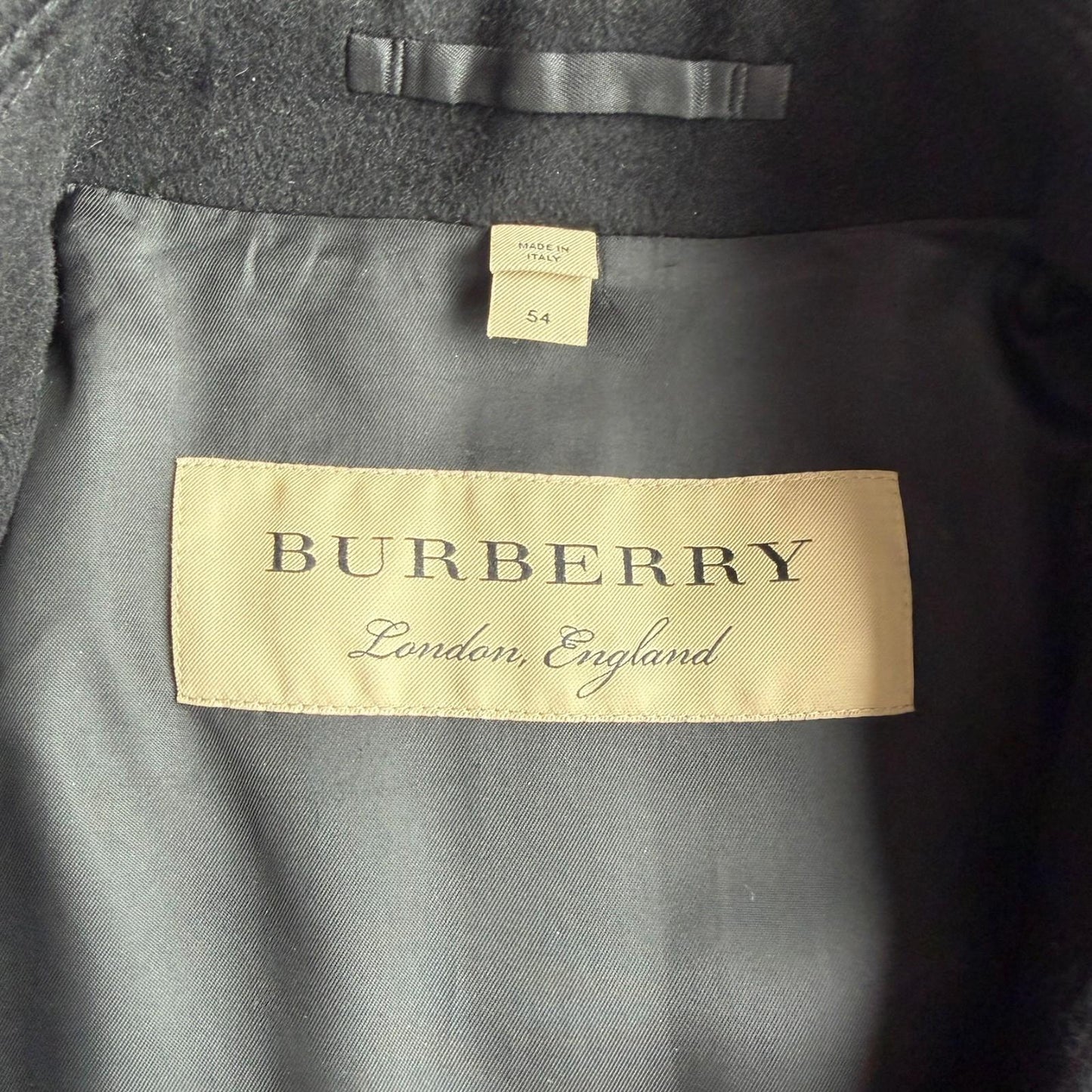 MINT Burberry (54) 100% Cashmere Mid-Length Black Trench Coat