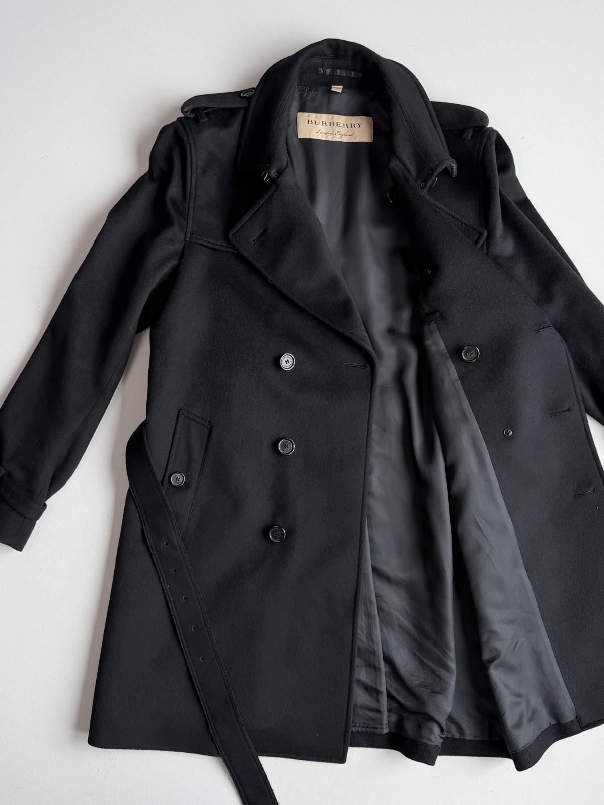 MINT Burberry (54) 100% Cashmere Mid-Length Black Trench Coat