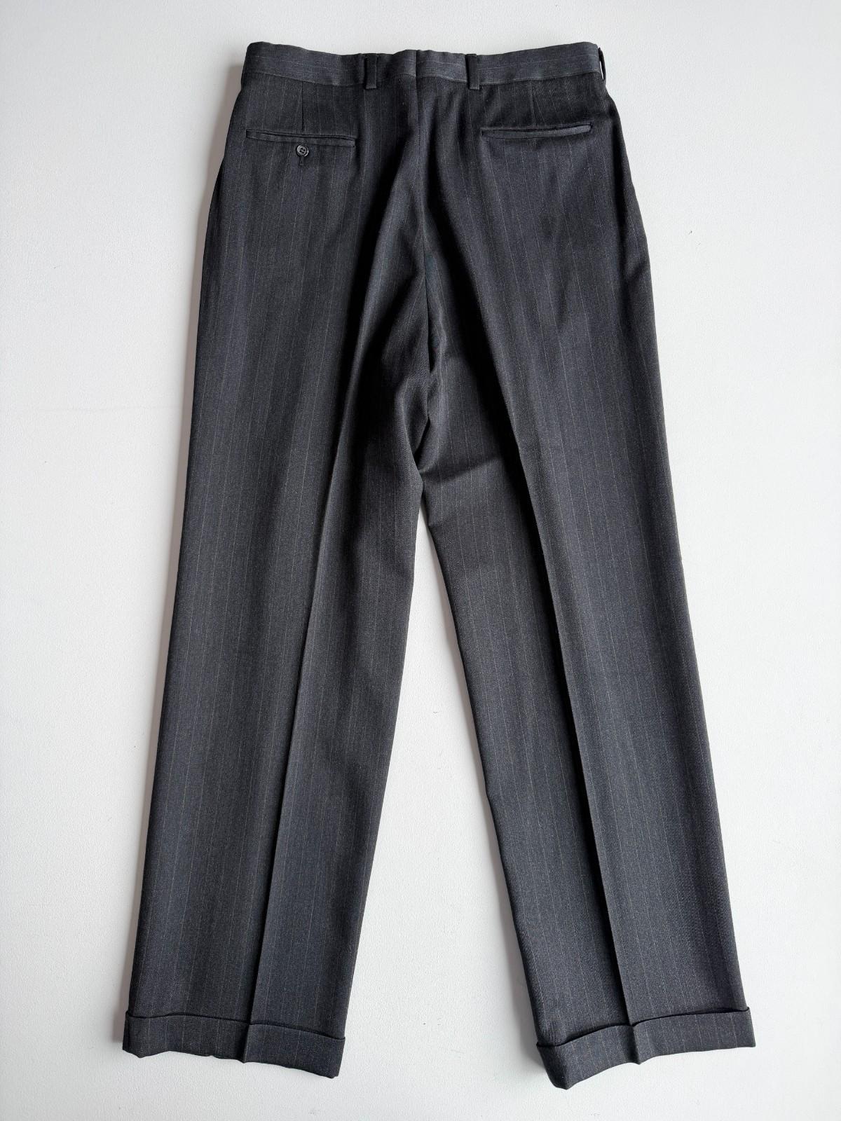 VNTG Burberry (33 x 33/32) Charcoal Pin Stripe Pleated Wool High Rise Pants