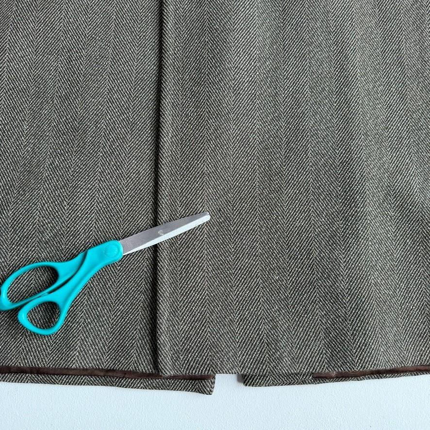 VNTG Luciano Barbera (50 /52) 100% Wool Wide-Wale Herringbone Tweed Top Coat