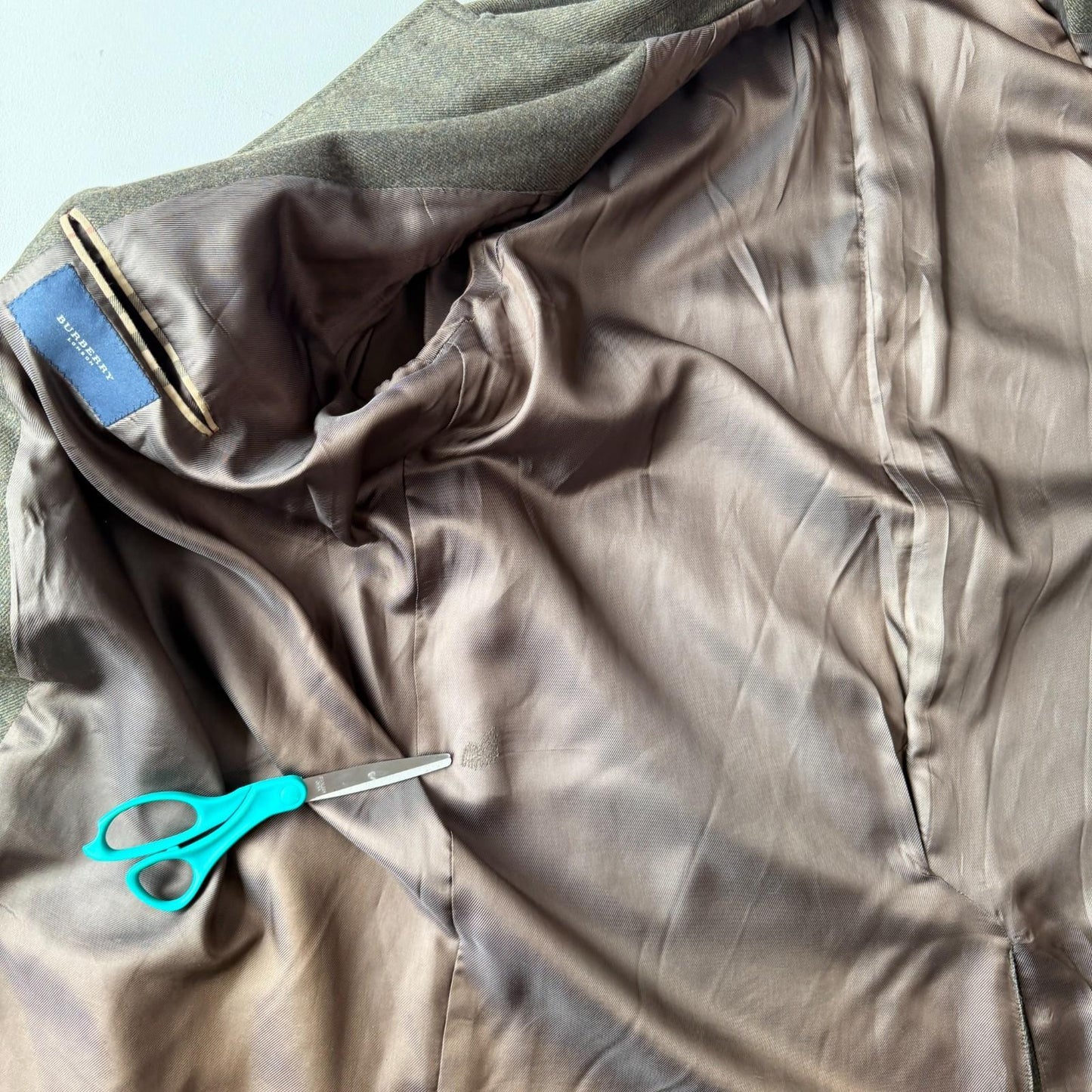Burberry (48L) 100% Wool Olive Green Belted Balmacaan Raglan Coat