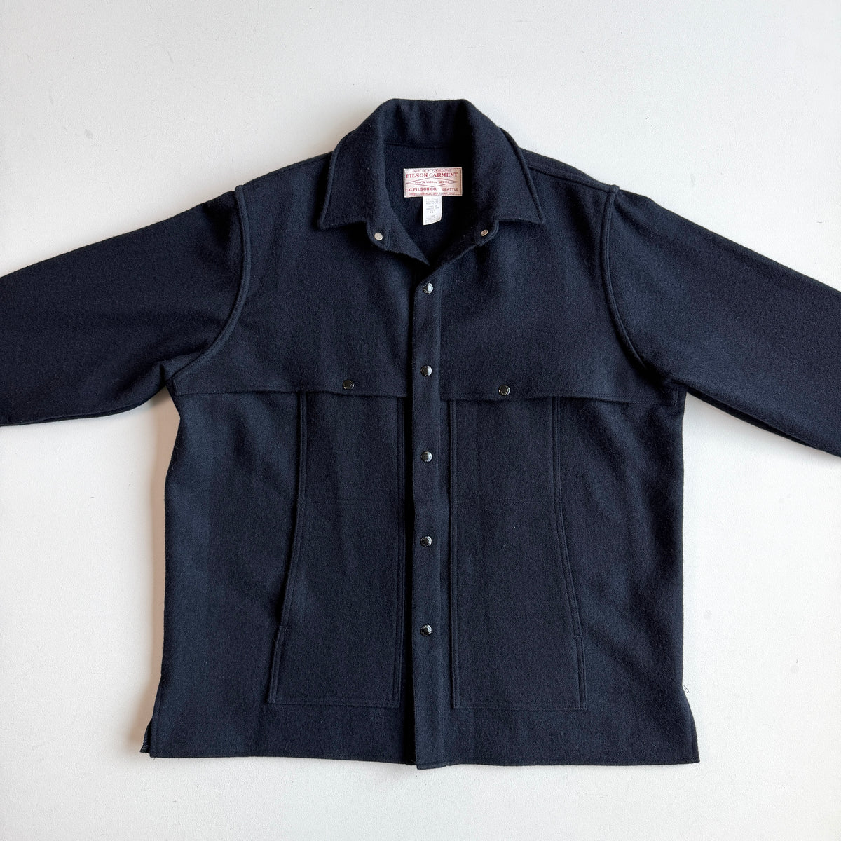 MINT! Filson (2XL) Navy Blue Wool Mackinaw Style 95 Cape Coat