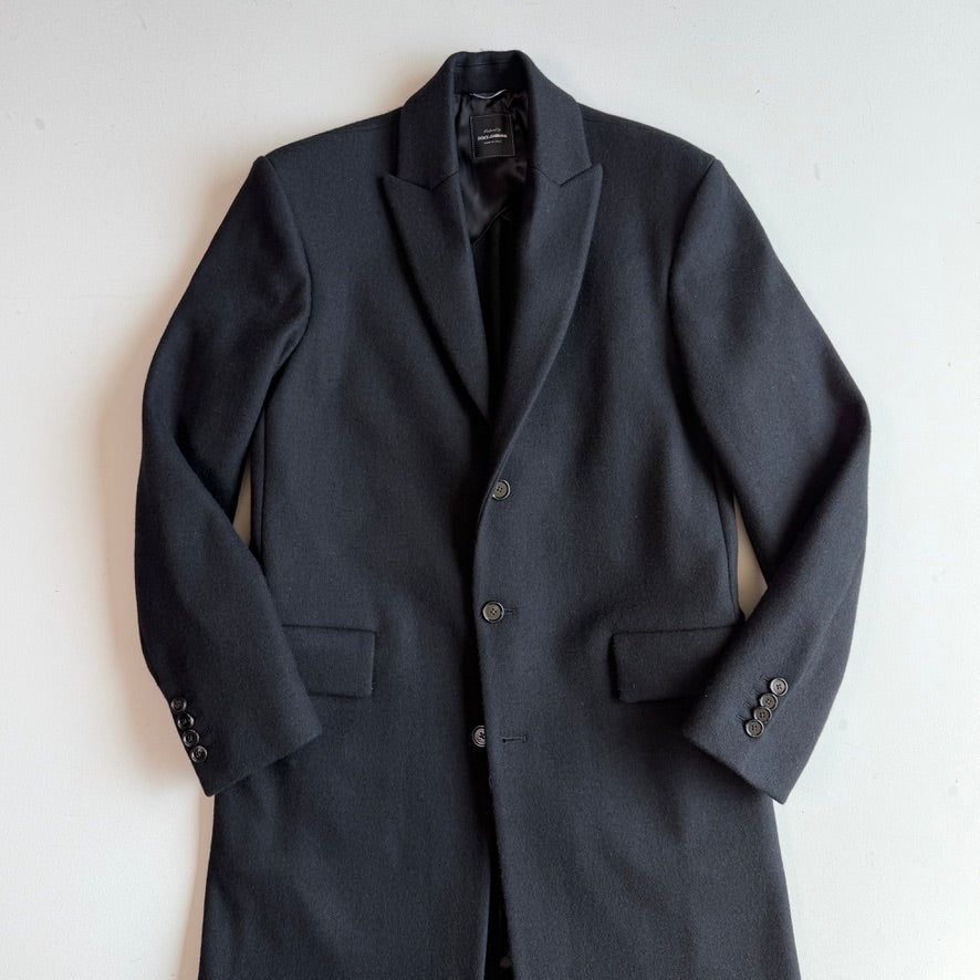 NWT Dolce & Gabbana (50IT / 40R) Black Wool Blend Peak Lapel Topcoat