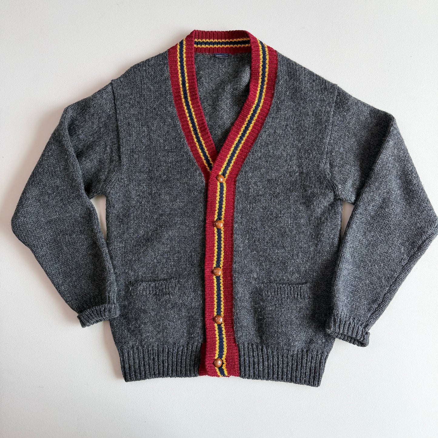 VNTG GANT (L) Ivy Prep "Gryffindor" Shetland Wool Cardigan Sweater