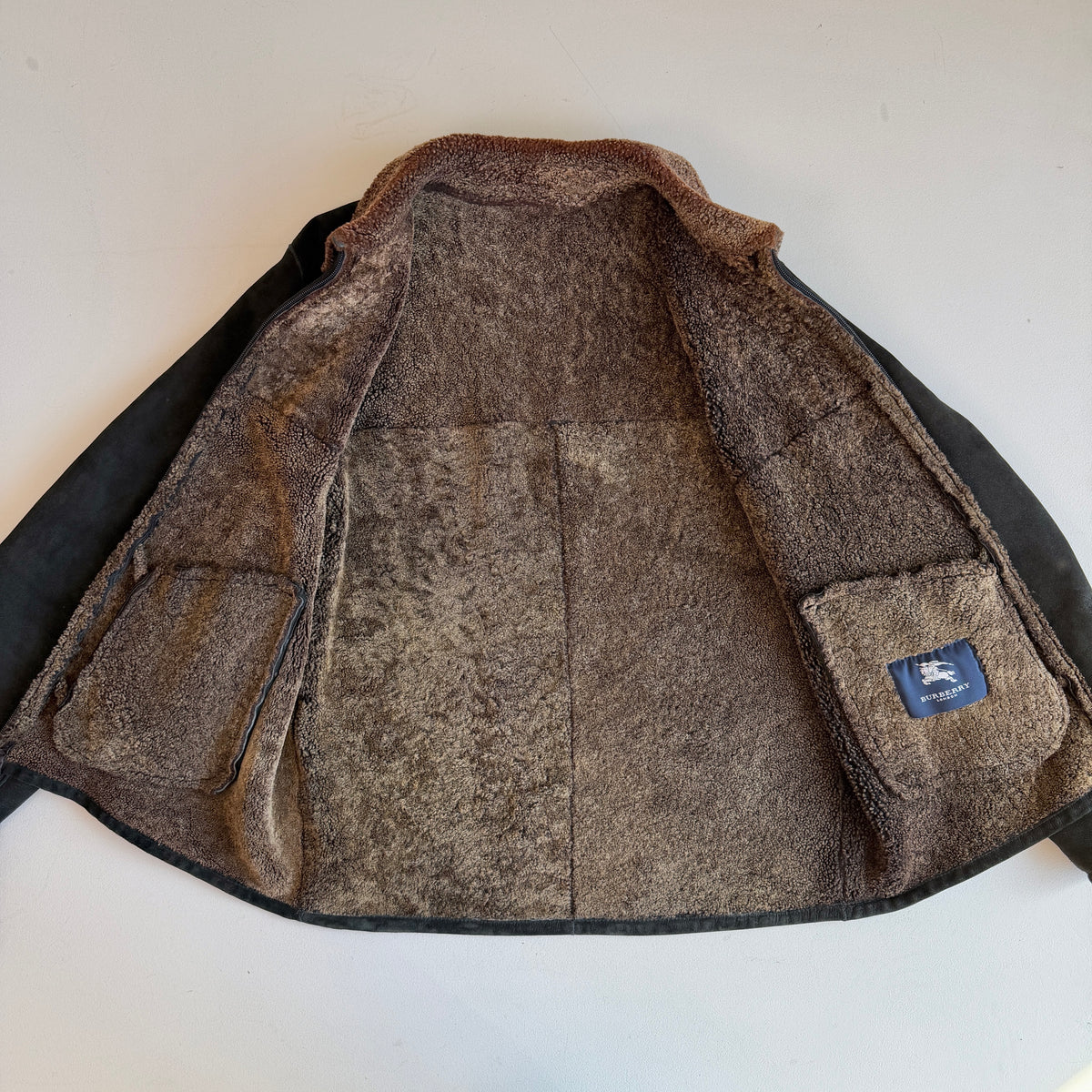 Burberry London (52) Lamb Shearling Suede Leather Black/Bronze Jacket