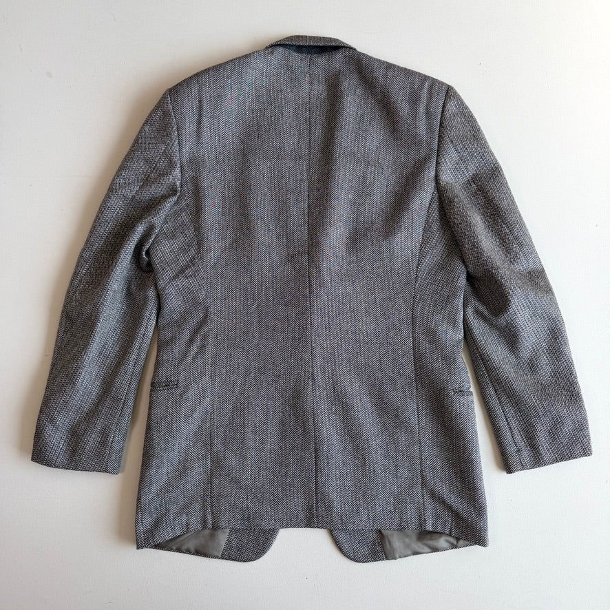 Valentino Uomo (44L) Wool Silk Herringbone Unvented Two Button Sport Coat