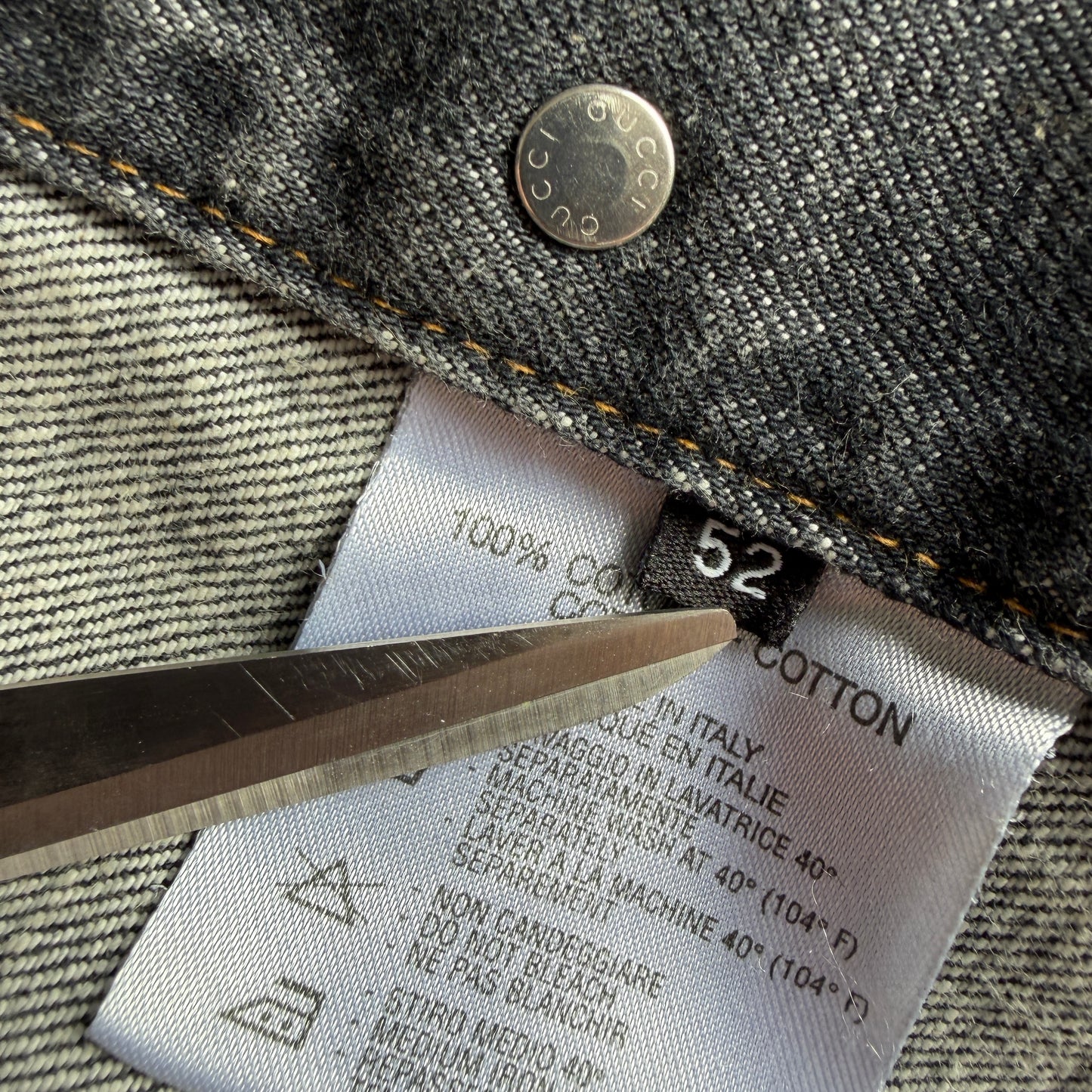 Gucci (52IT / L) Gray Faded Denim Type III Trucker Jacket