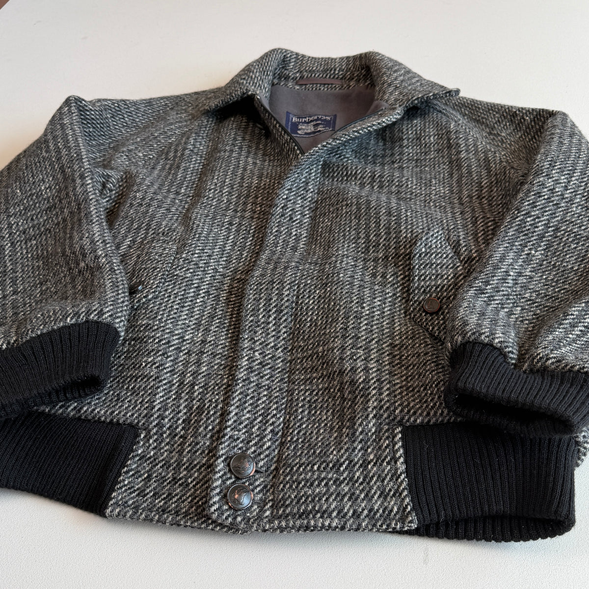 VNTG Burberry (40 / L) Tweed Wool Gray Raglan Sleeve Jacket