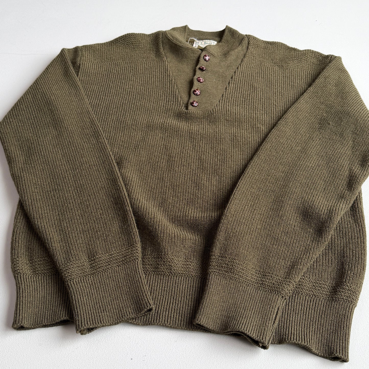 VNTG LL Bean (L) "Jeep" WWII Wool Olive Green Henley Sweater