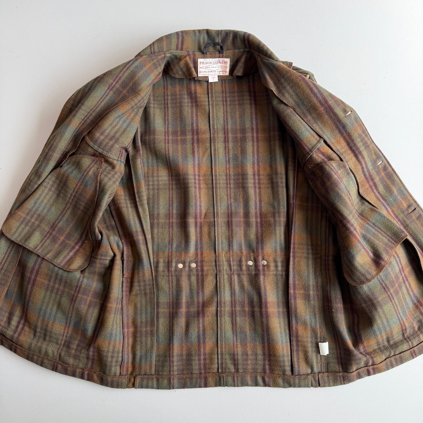 Filson (L) Yukon Wool Plaid Shooting Cruiser Mackinaw Coat