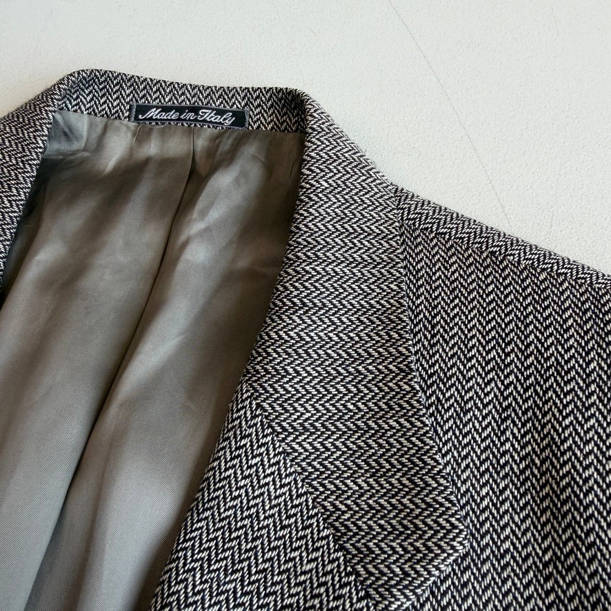 Valentino Uomo (44L) Wool Silk Herringbone Unvented Two Button Sport Coat