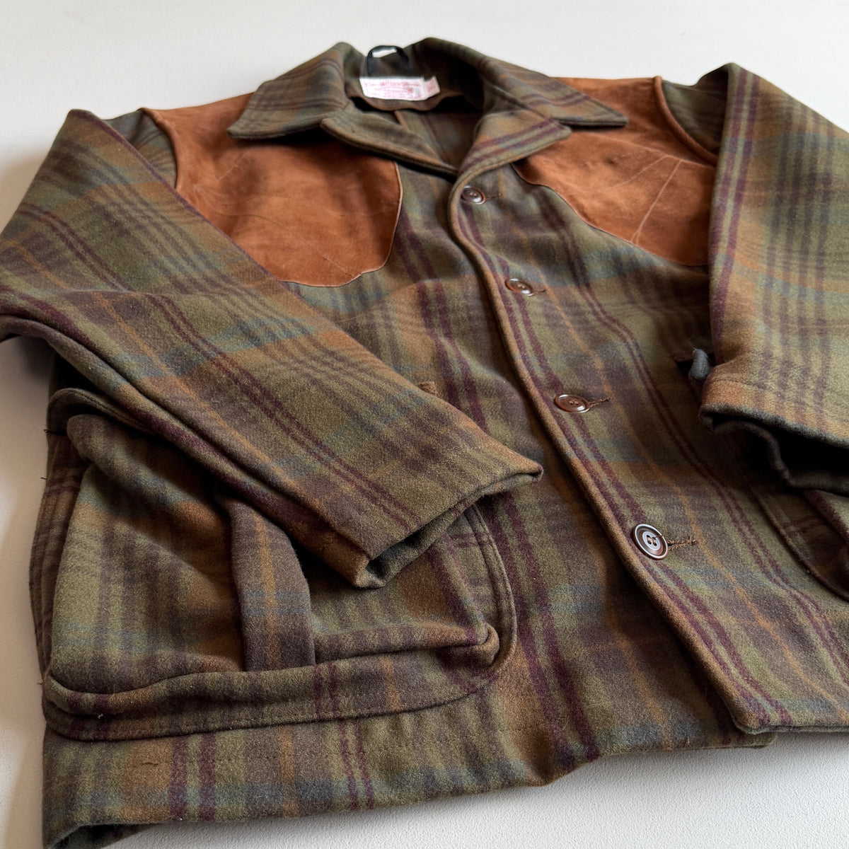 Filson (L) Yukon Wool Plaid Shooting Cruiser Mackinaw Coat