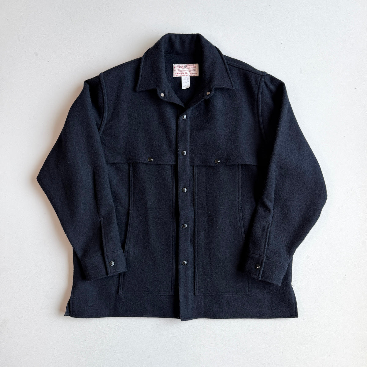 MINT! Filson (2XL) Navy Blue Wool Mackinaw Style 95 Cape Coat