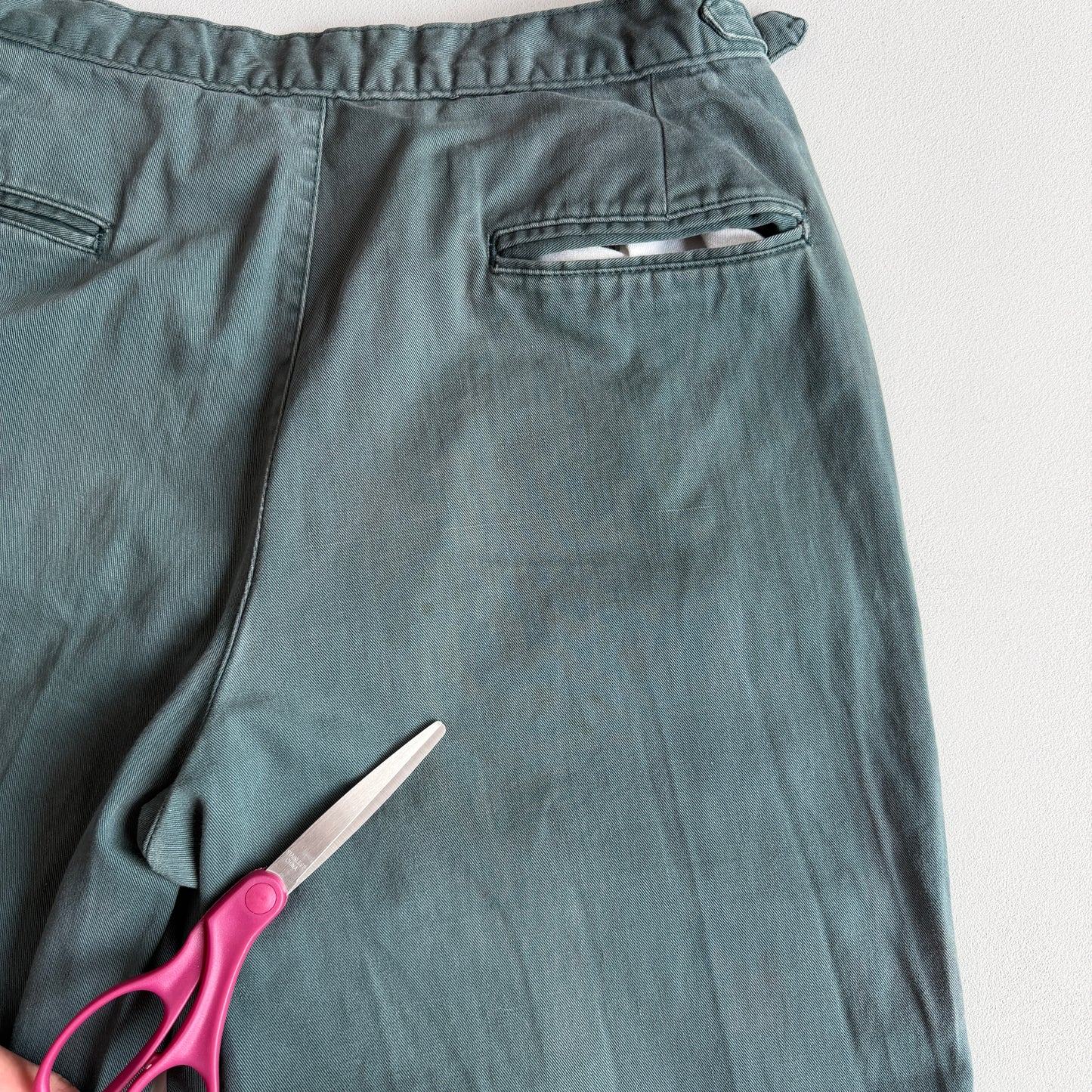 VNTG Polo Ralph Lauren (33x30) Dusty Turquoise Pleated Side Tab Cotton Chinos