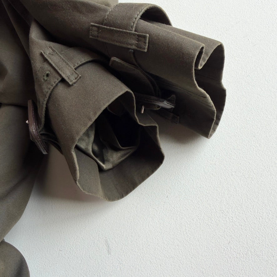 Burberry (54 IT) Kensington Gaberdine Cotton Olive Green Mid-Length Trench Coat