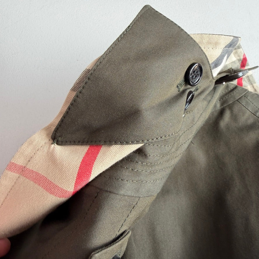 Burberry (54 IT) Kensington Gaberdine Cotton Olive Green Mid-Length Trench Coat