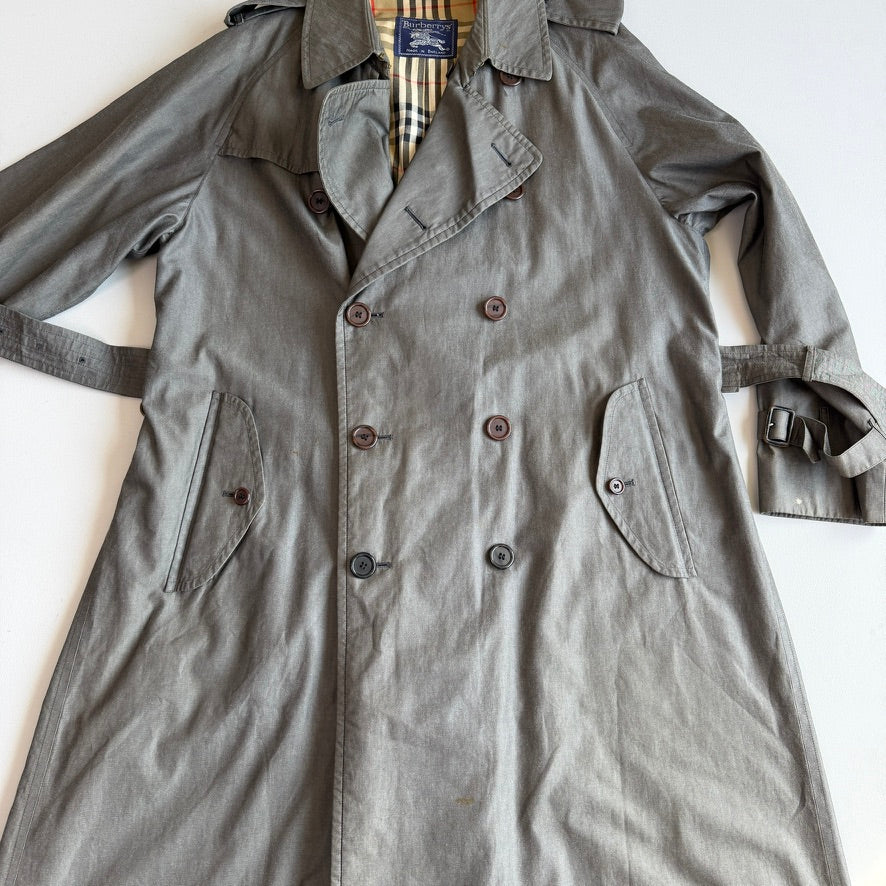 VNTG Burberry (44L) 100% Cotton Gabardine Double Breast Gray Trench Coat