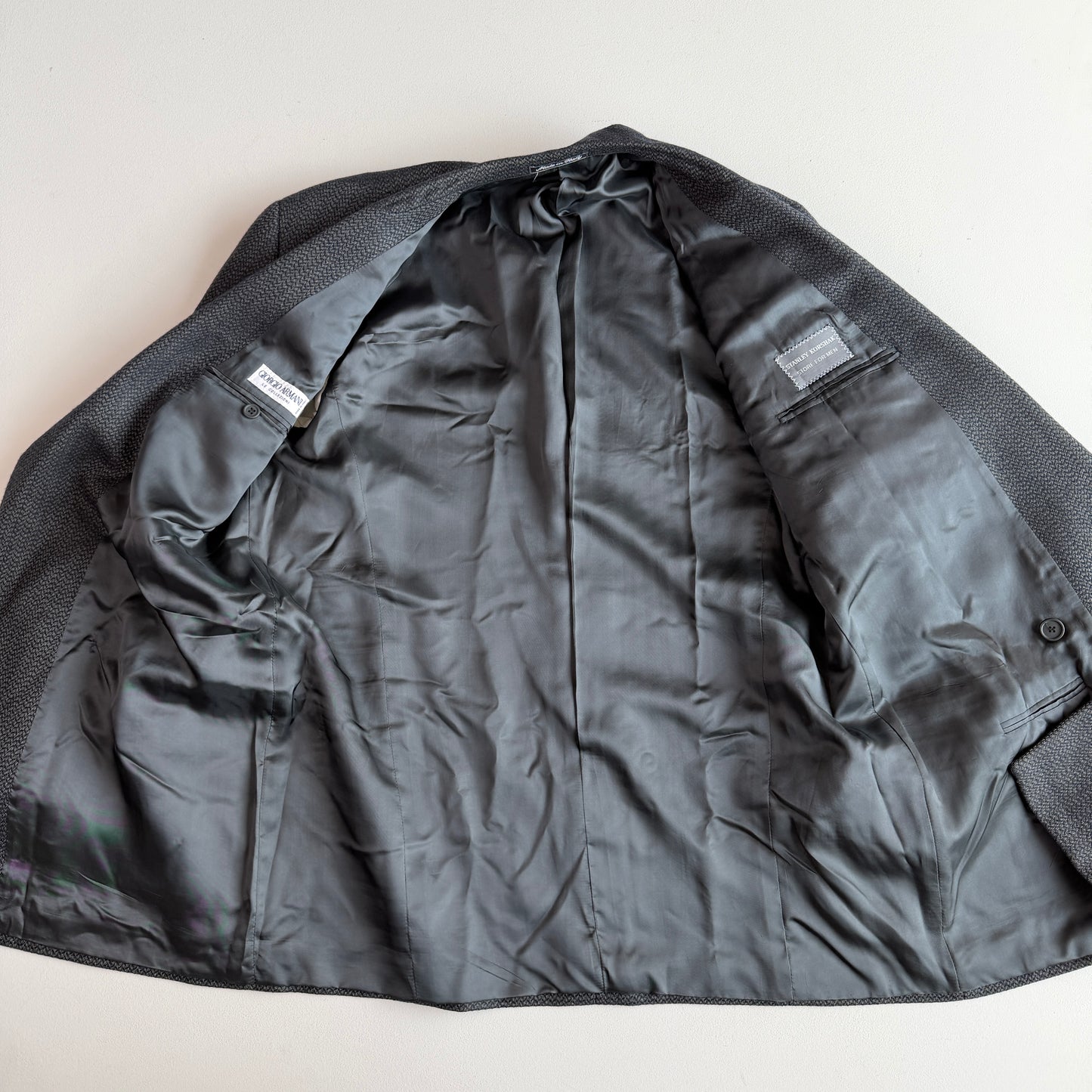 VNTG Giorgio Armani (44L) Double Breast Peak Lapels Wool Sport Coat