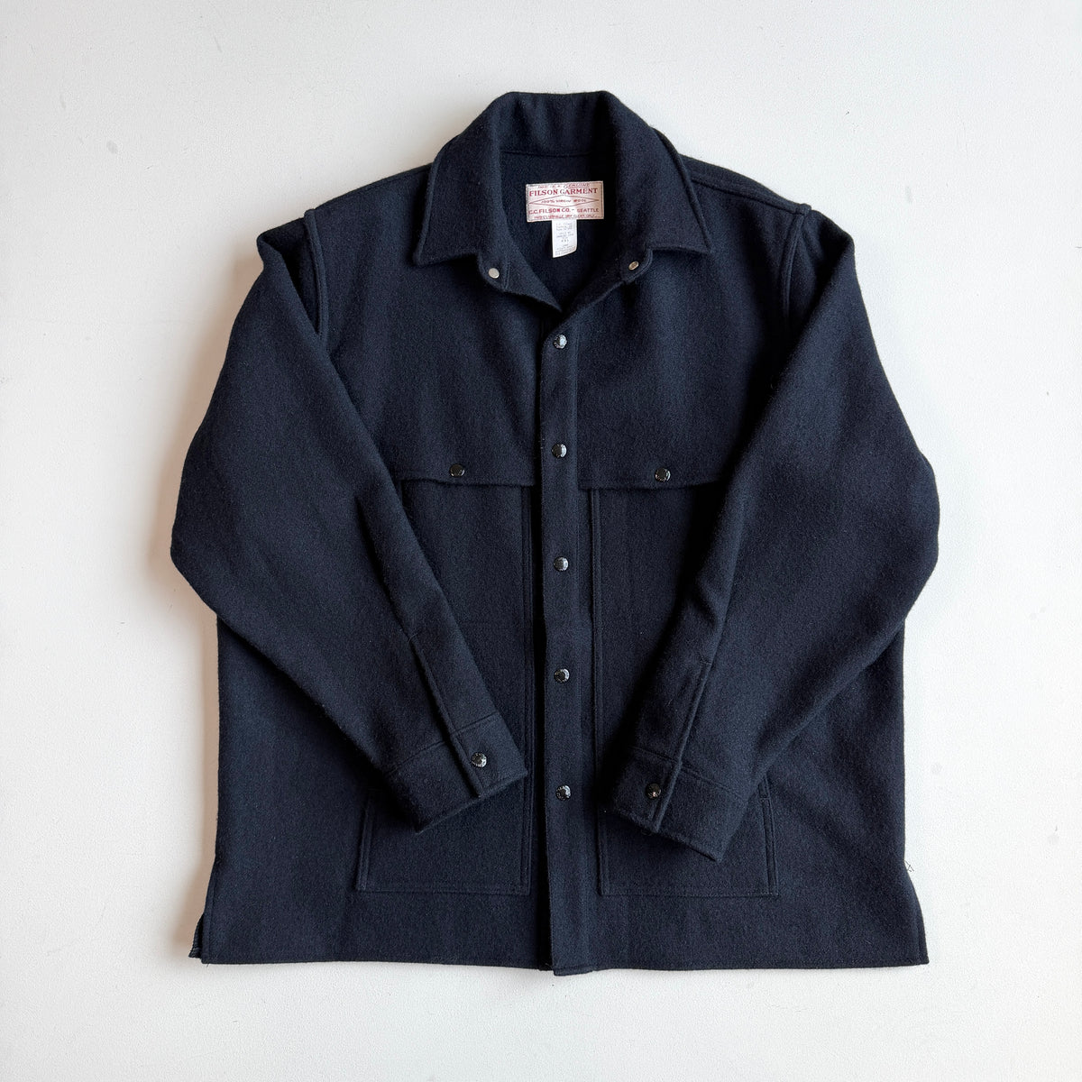 MINT! Filson (2XL) Navy Blue Wool Mackinaw Style 95 Cape Coat