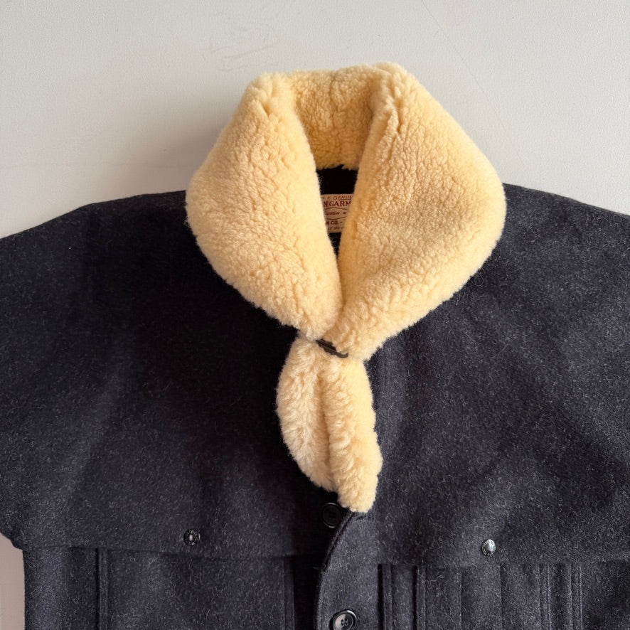Filson (L) Shearling Collar Charcoal Mackinaw Wool Packer Coat