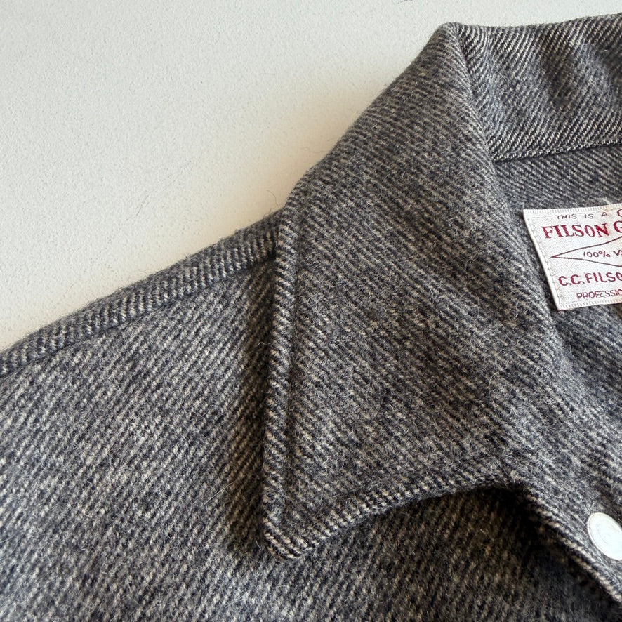 VNTG Filson (L) Style 95 Mackinaw Wool Gray Cape Coat