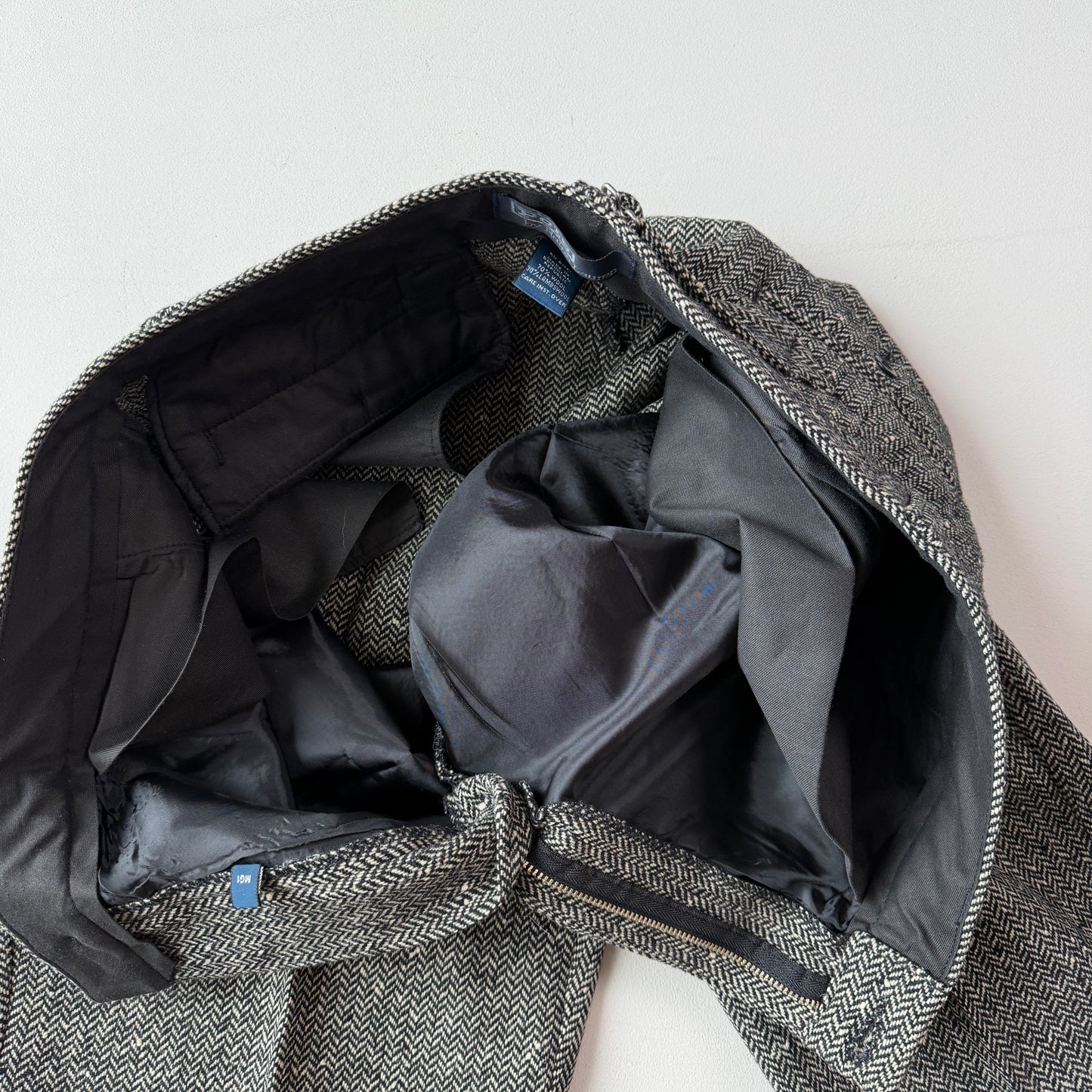 Polo Ralph Lauren (33x30) Back-Cinch Wool Tweed Herringbone Pants