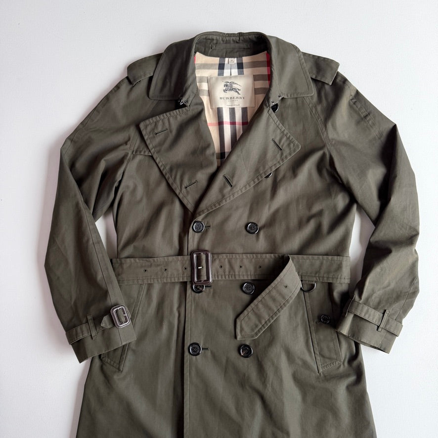Burberry (54 IT) Kensington Gaberdine Cotton Olive Green Mid-Length Trench Coat