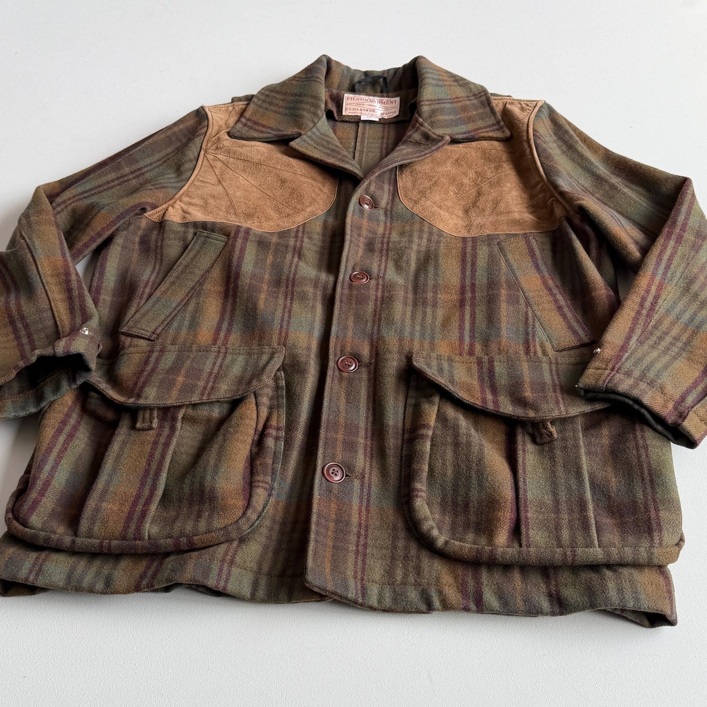 Filson (L) Yukon Wool Plaid Shooting Cruiser Mackinaw Coat