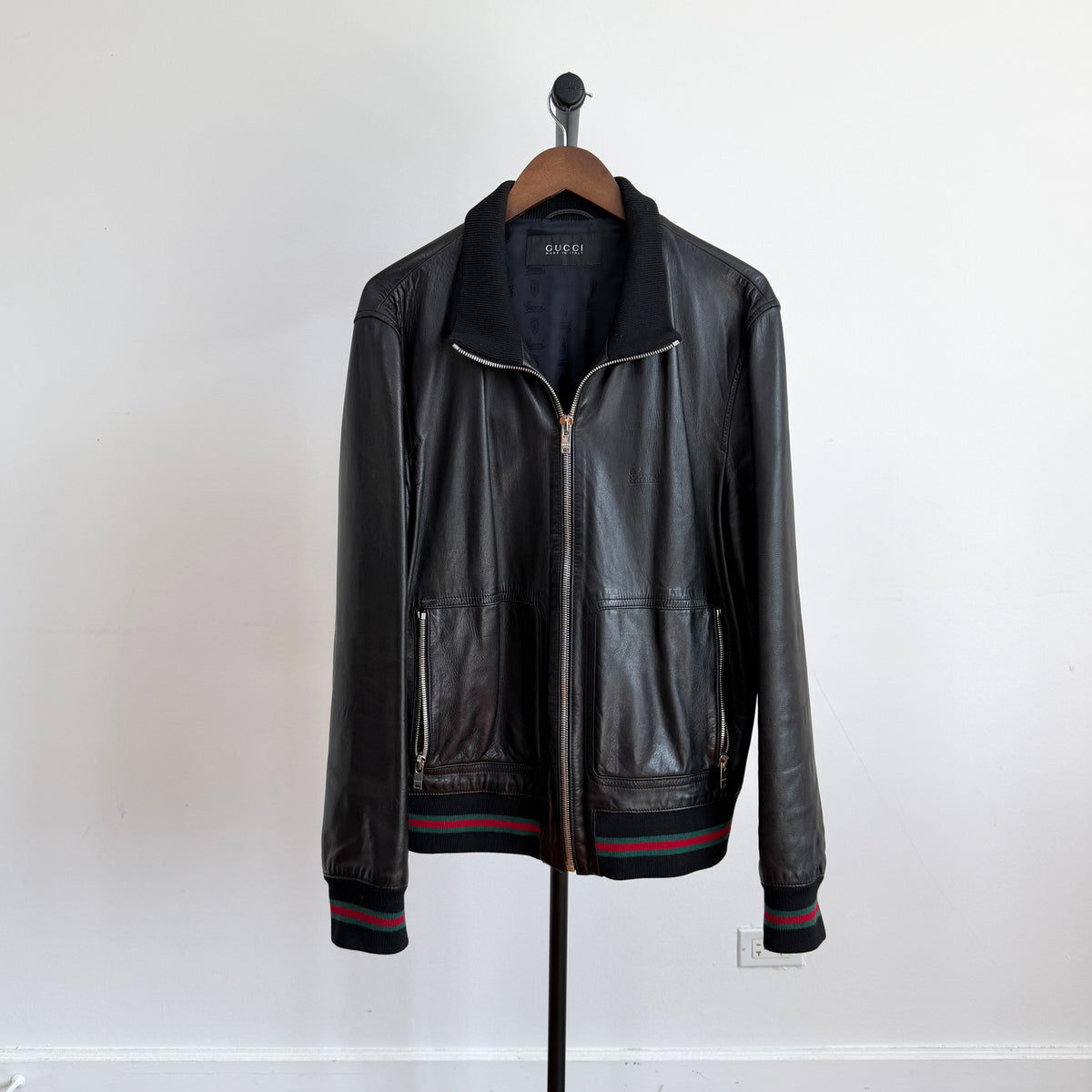 Gucci (58IT /2XL) Black Leather Bomber Style Green/Red Accent Jacket