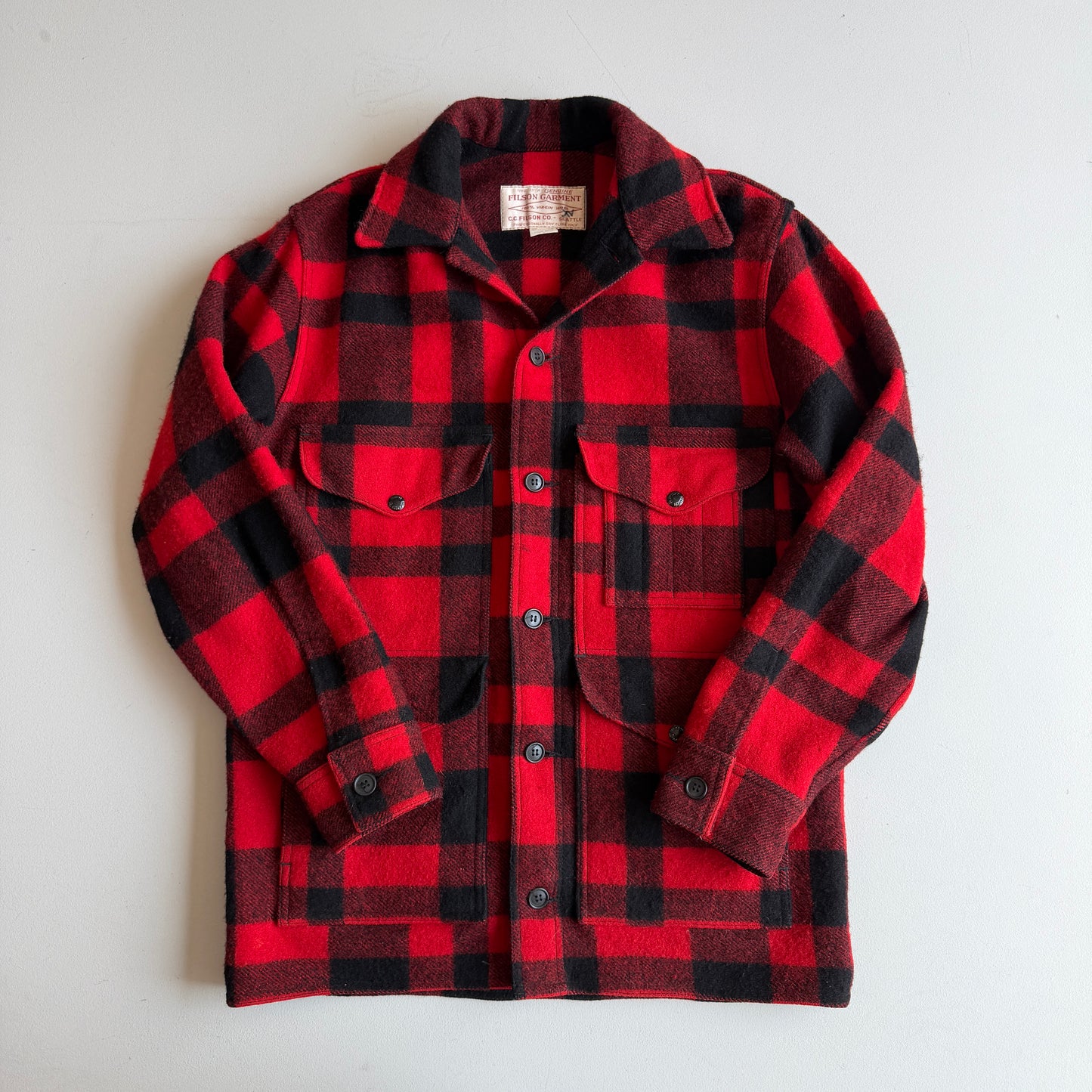 VNTG Filson (40R / M) Buffalo Plaid Wool Mackinaw Cruiser Jacket