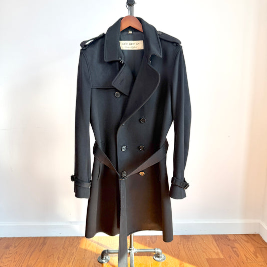 MINT Burberry (54) 100% Cashmere Mid-Length Black Trench Coat